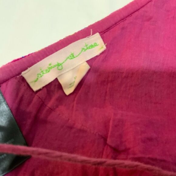 Bright Pink Stitched Halter Top (size: M) T2 - Picture 7 of 8